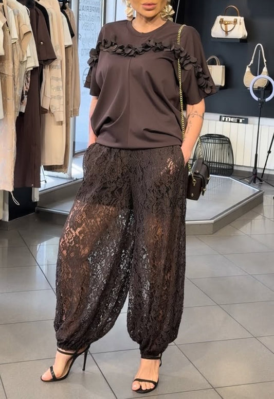 Ruffle Trim Blouse & Lace Jogger Pants Two Piece Set